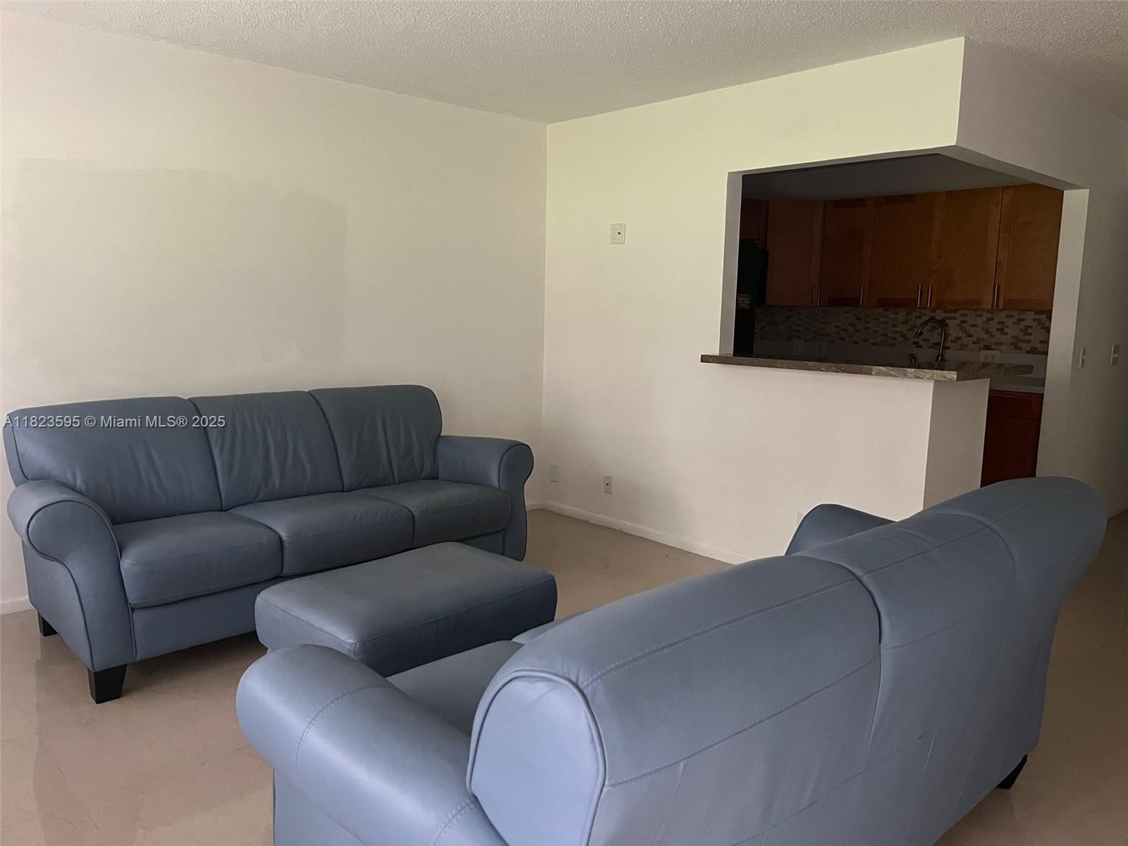 Century Village Boca 1 bedroom tastefully updated first floor apartment close to elevator and Laundry