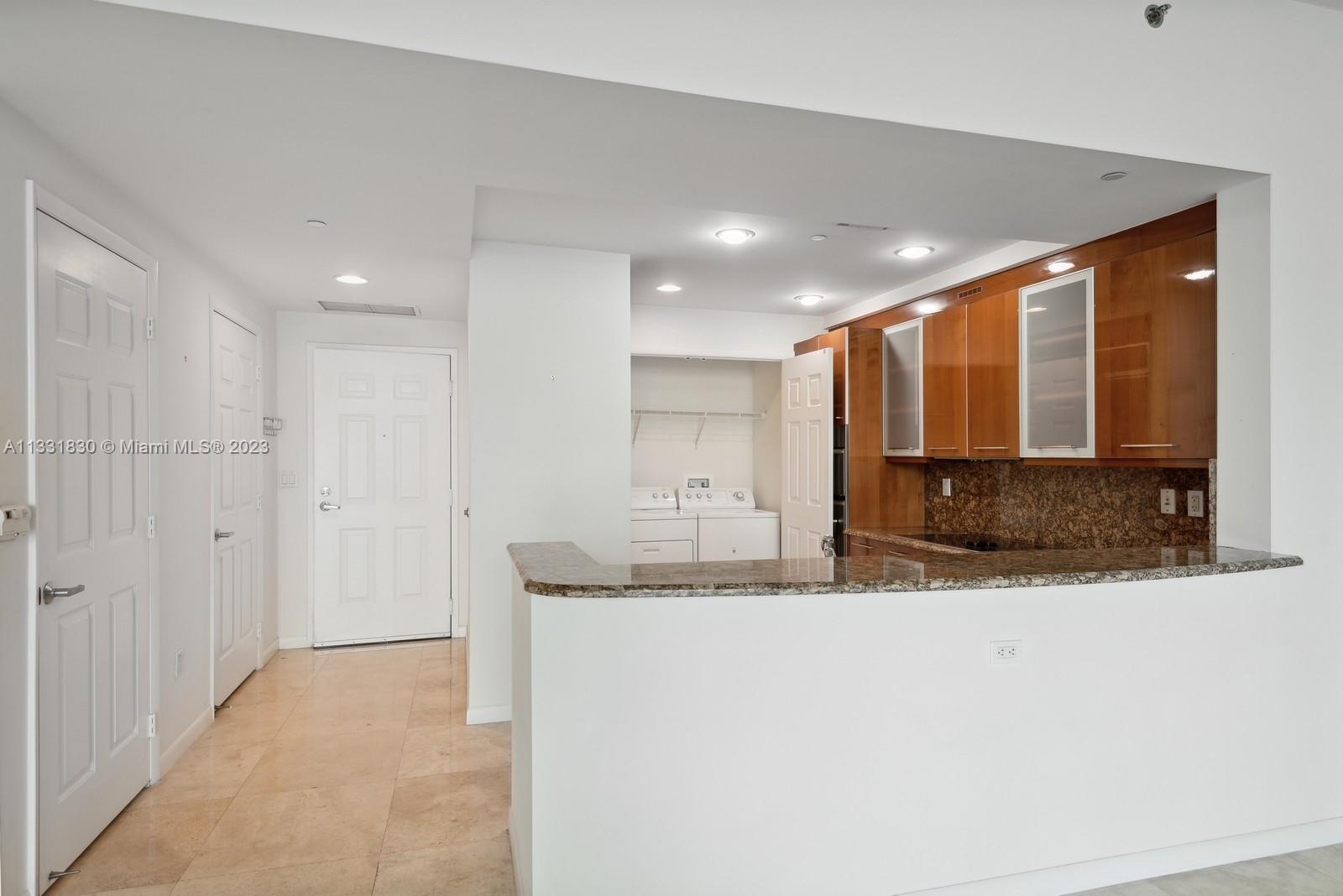 THE PORT RESIDENCES - Residential Lease