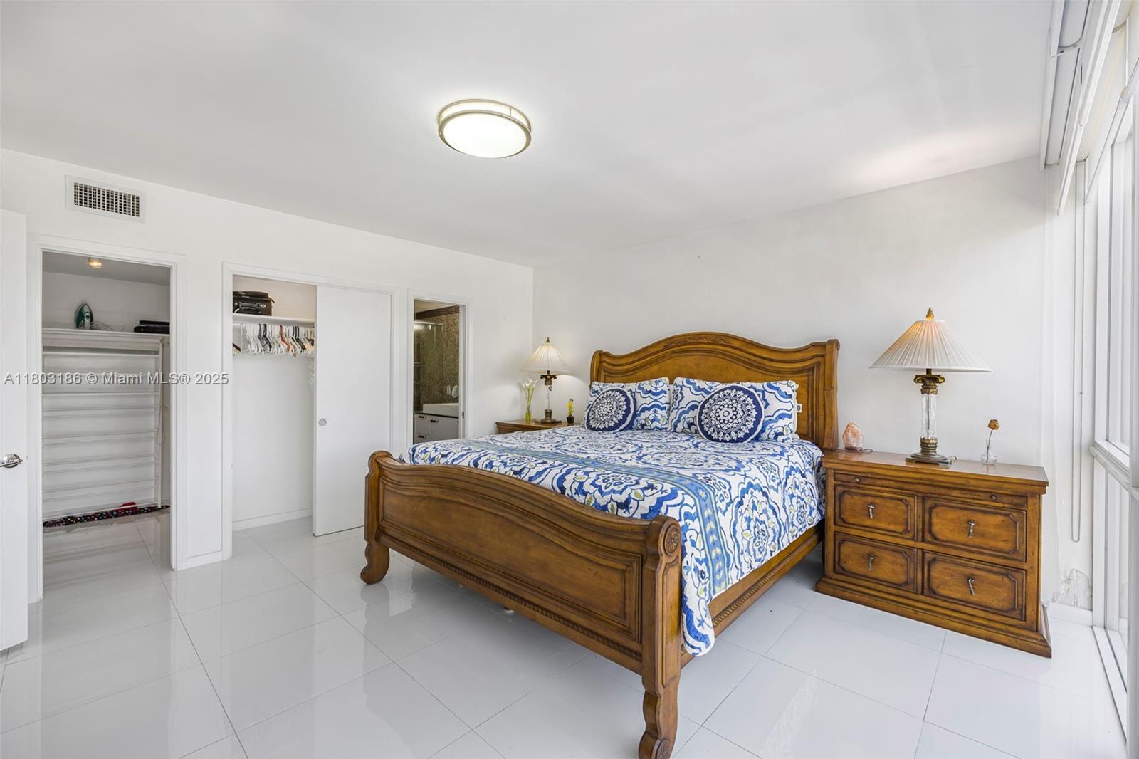 ONE HARBOUR WAY - CO-OP - Residential