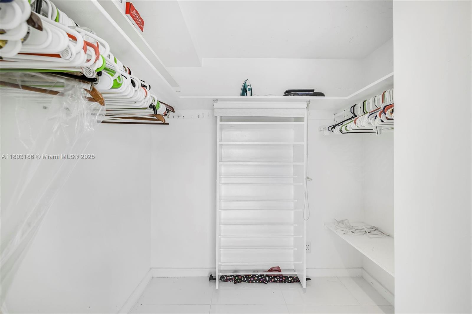 ONE HARBOUR WAY - CO-OP - Residential