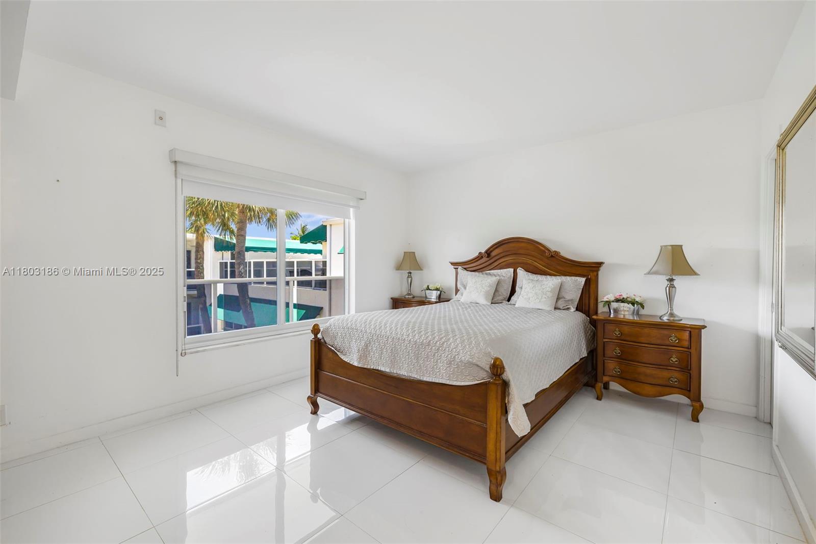 ONE HARBOUR WAY - CO-OP - Residential