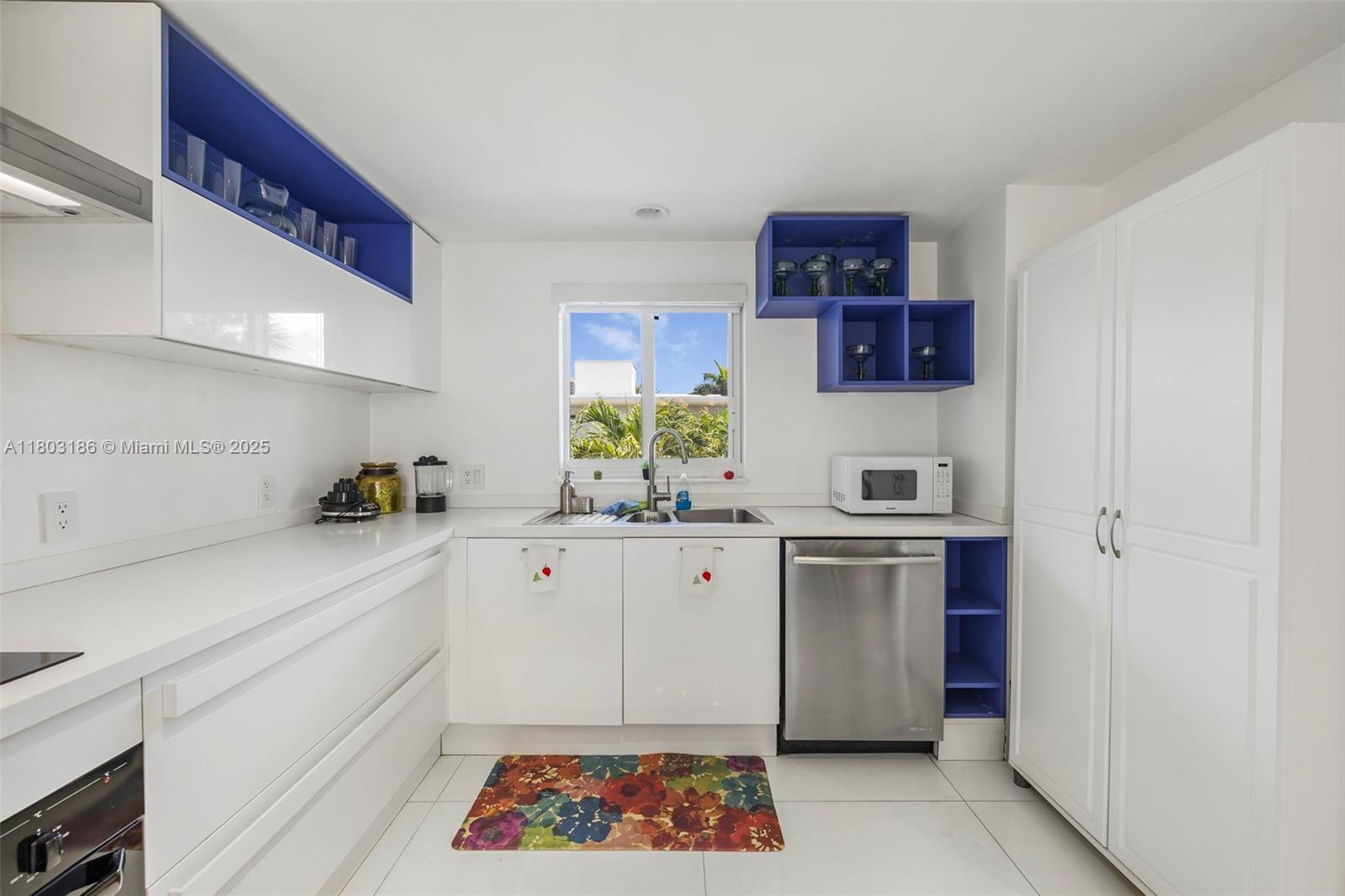 ONE HARBOUR WAY - CO-OP - Residential