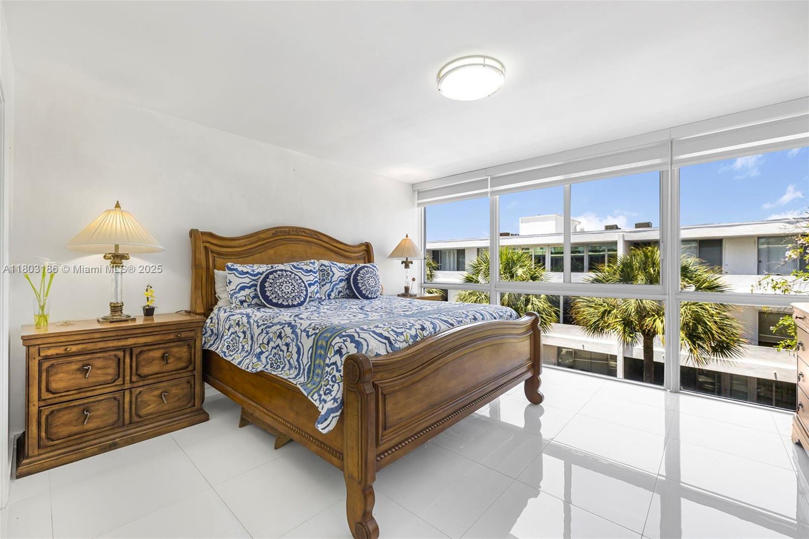 ONE HARBOUR WAY - CO-OP - Residential