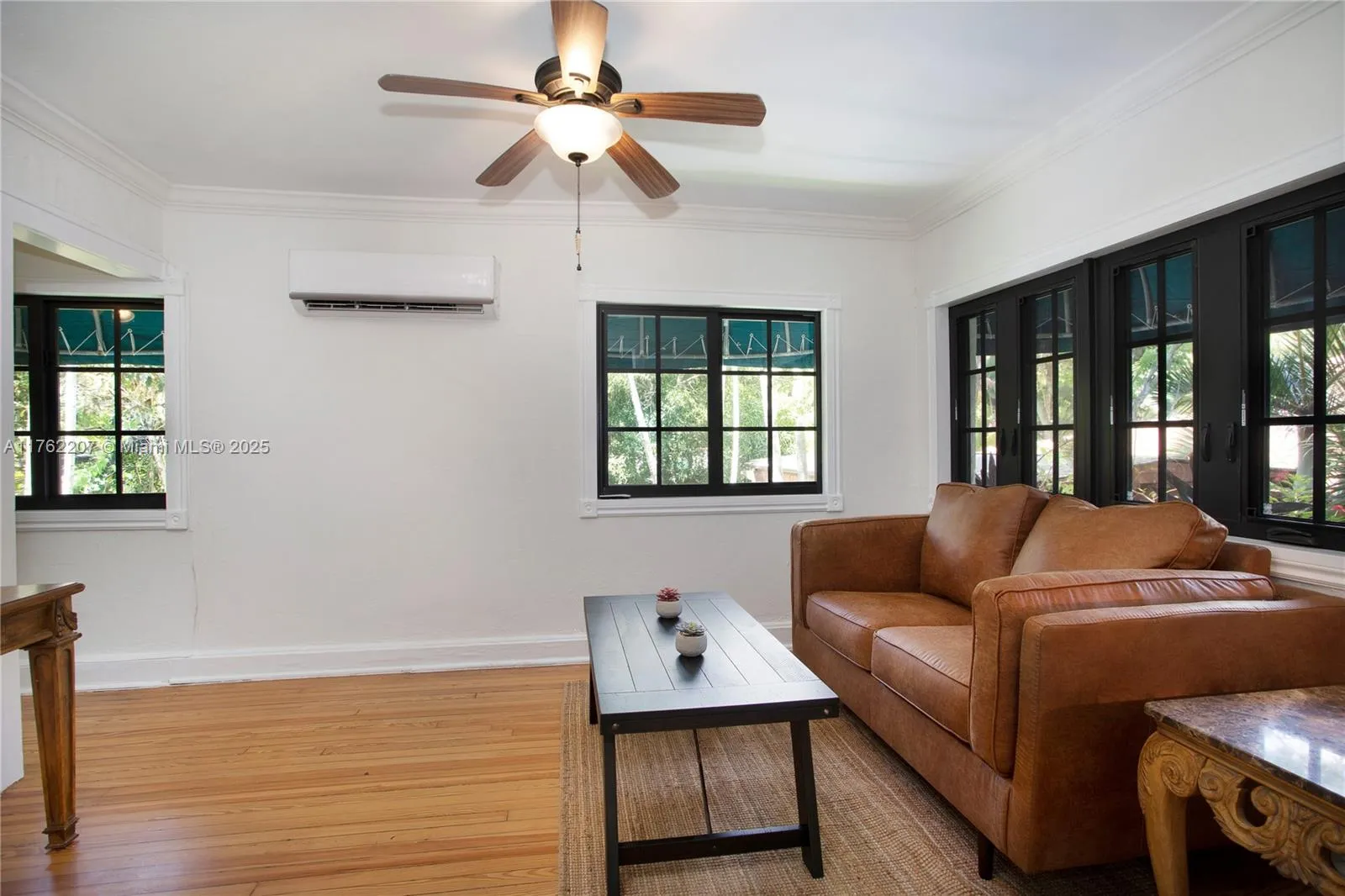 Coral Gables, Florida 33134, United States, 1 Bedroom Bedrooms, ,1 BathroomBathrooms,Residential,Pending,86892