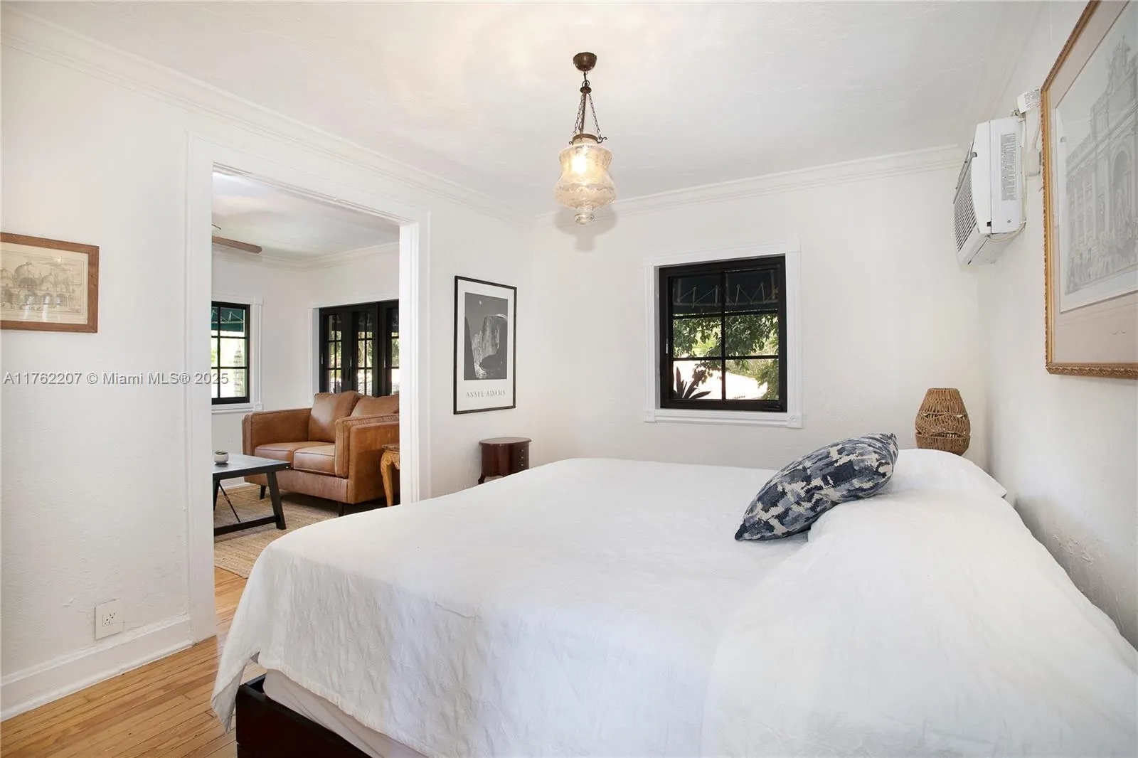 Coral Gables, Florida 33134, United States, 1 Bedroom Bedrooms, ,1 BathroomBathrooms,Residential,Pending,86892