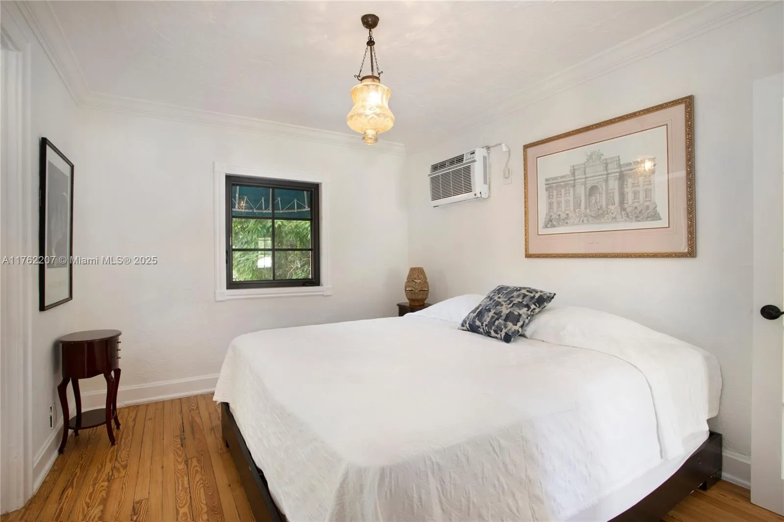 Coral Gables, Florida 33134, United States, 1 Bedroom Bedrooms, ,1 BathroomBathrooms,Residential,Pending,86892