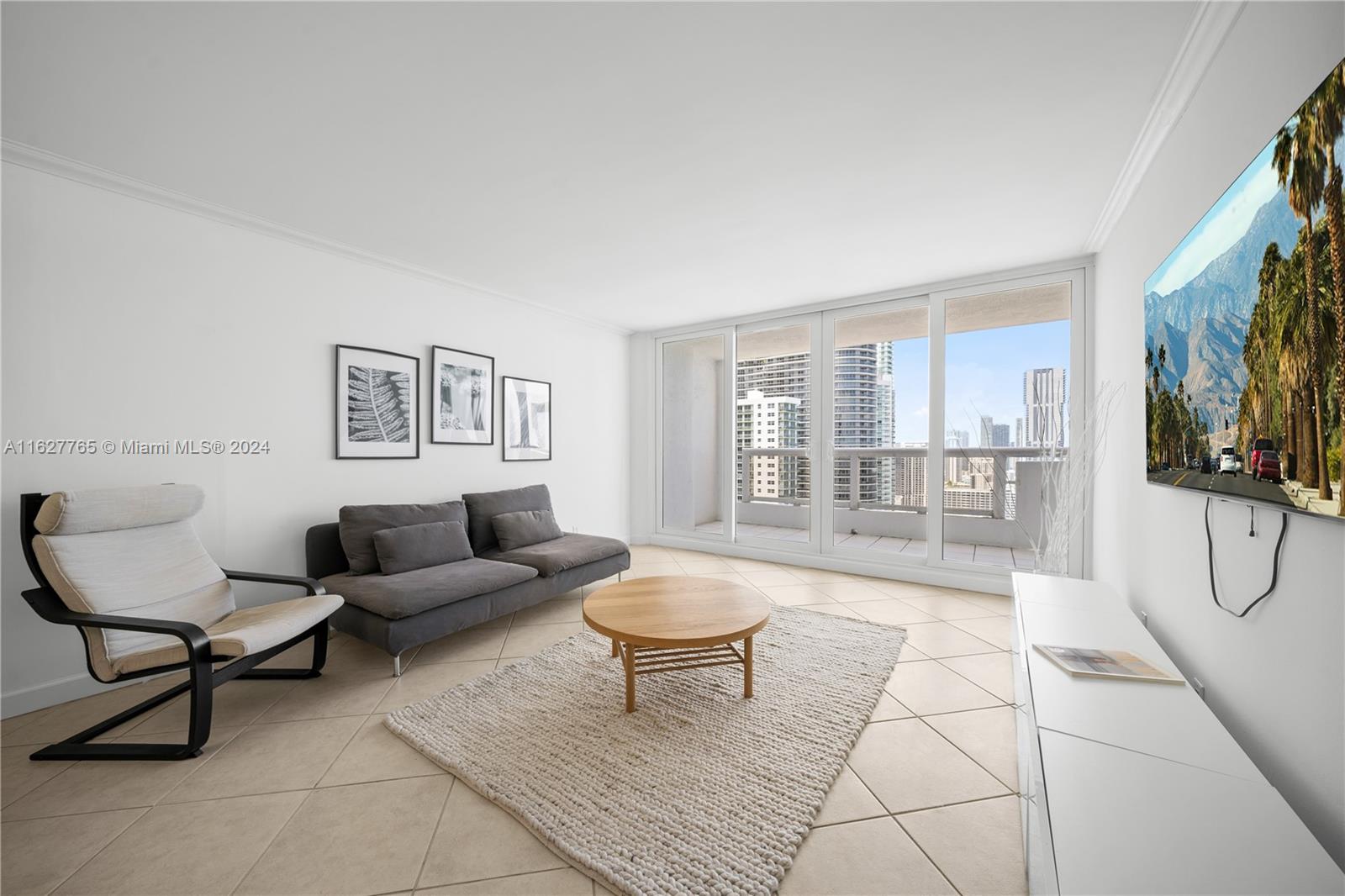 VENETIA CONDO - Residential