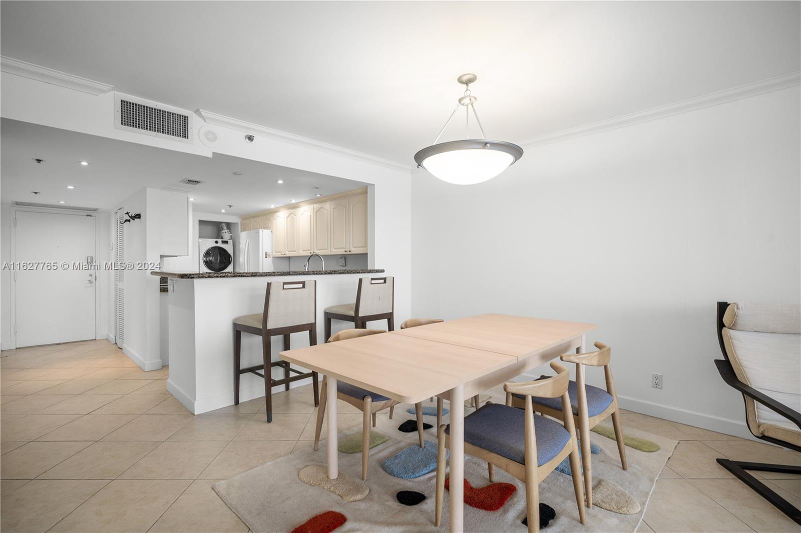 VENETIA CONDO - Residential