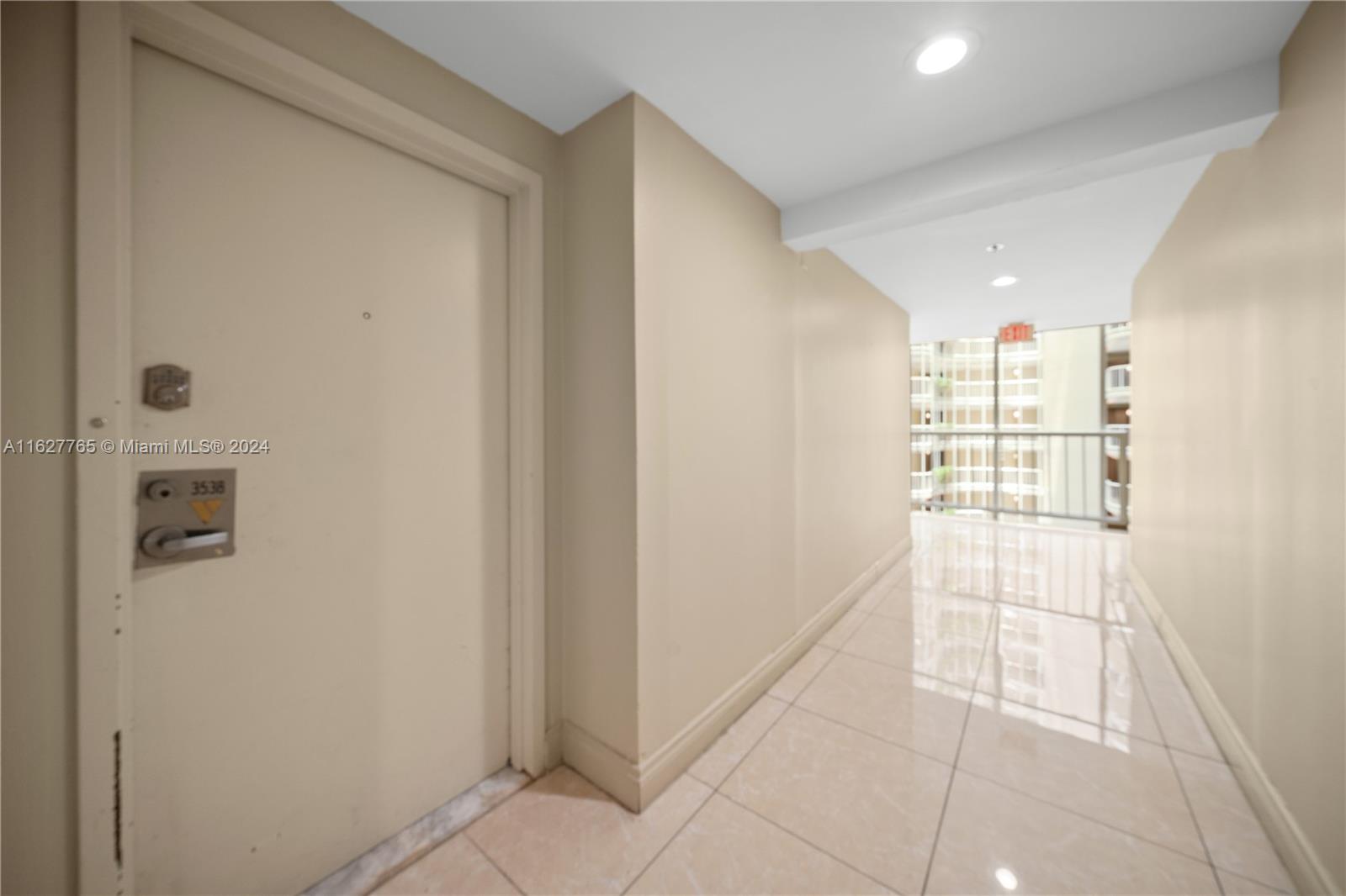 VENETIA CONDO - Residential