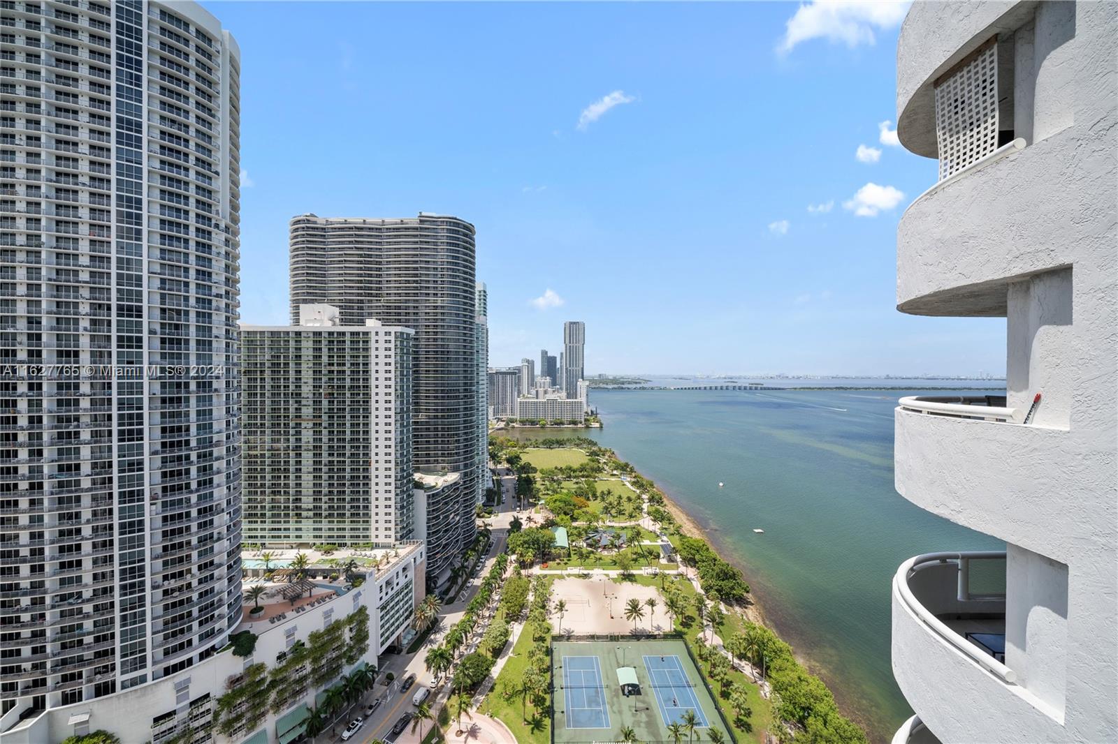 VENETIA CONDO - Residential