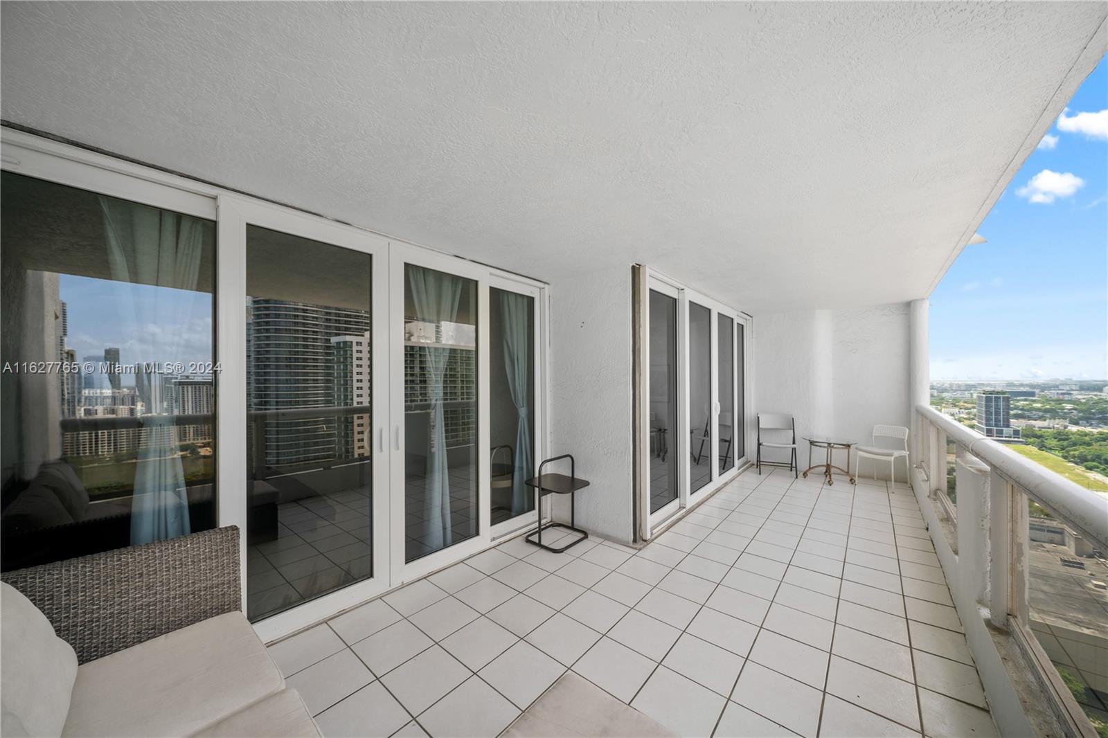 VENETIA CONDO - Residential