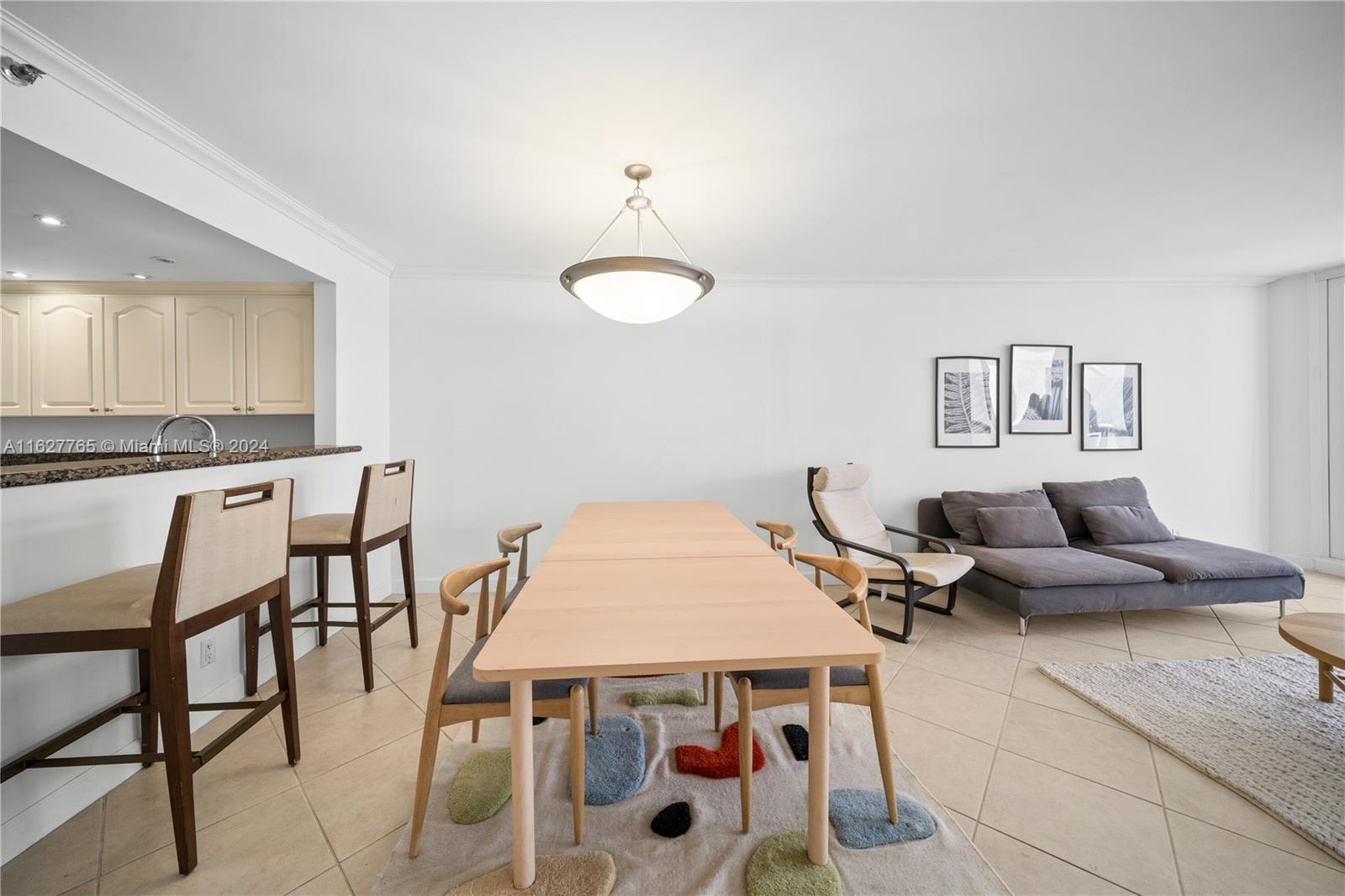 VENETIA CONDO - Residential