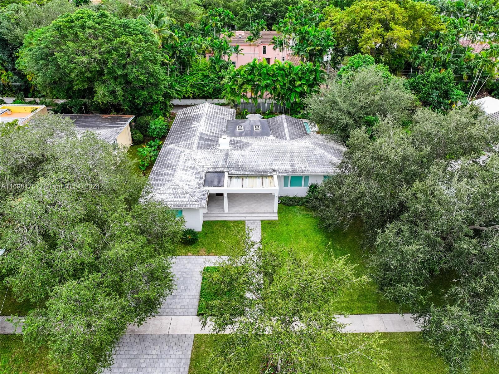 MIAMI SHORES SEC 4 AMD PL - Residential