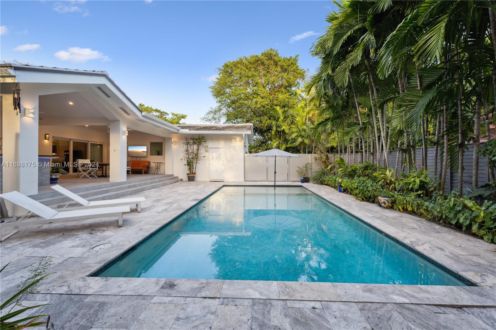 MIAMI SHORES SEC 4 AMD PL - Residential