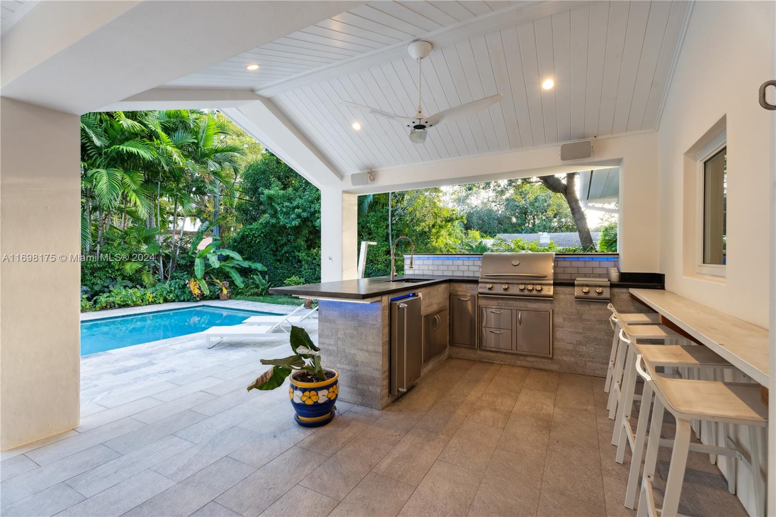 MIAMI SHORES SEC 4 AMD PL - Residential