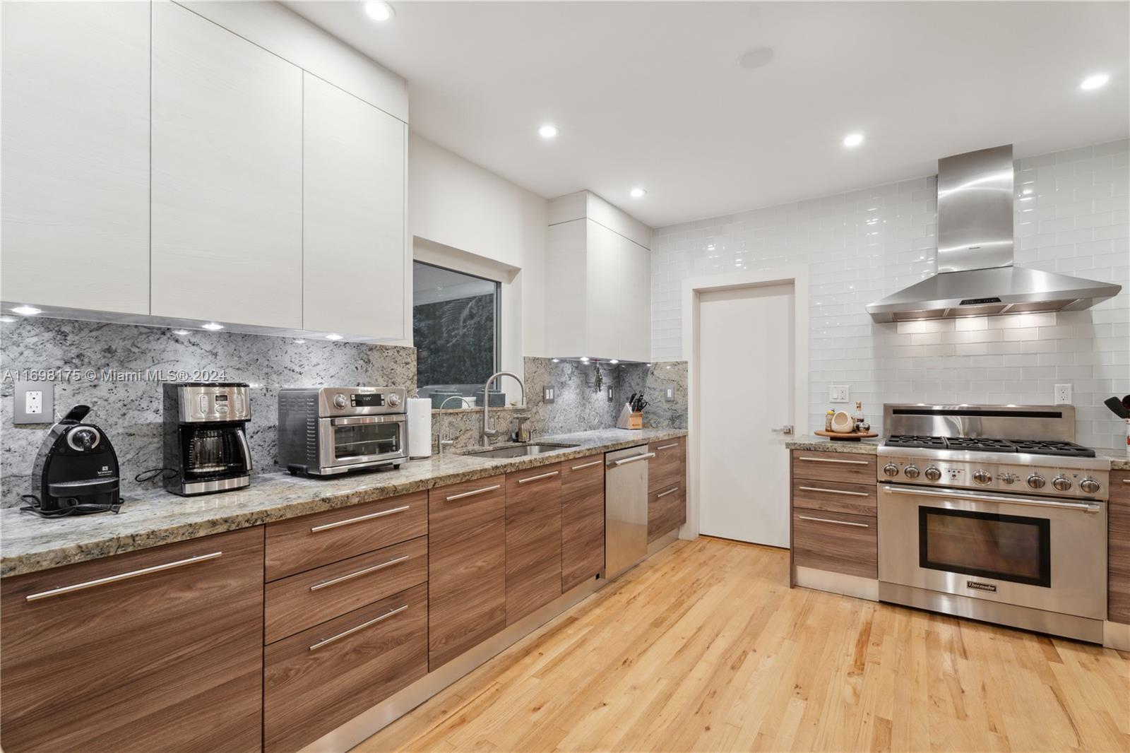 MIAMI SHORES SEC 4 AMD PL - Residential