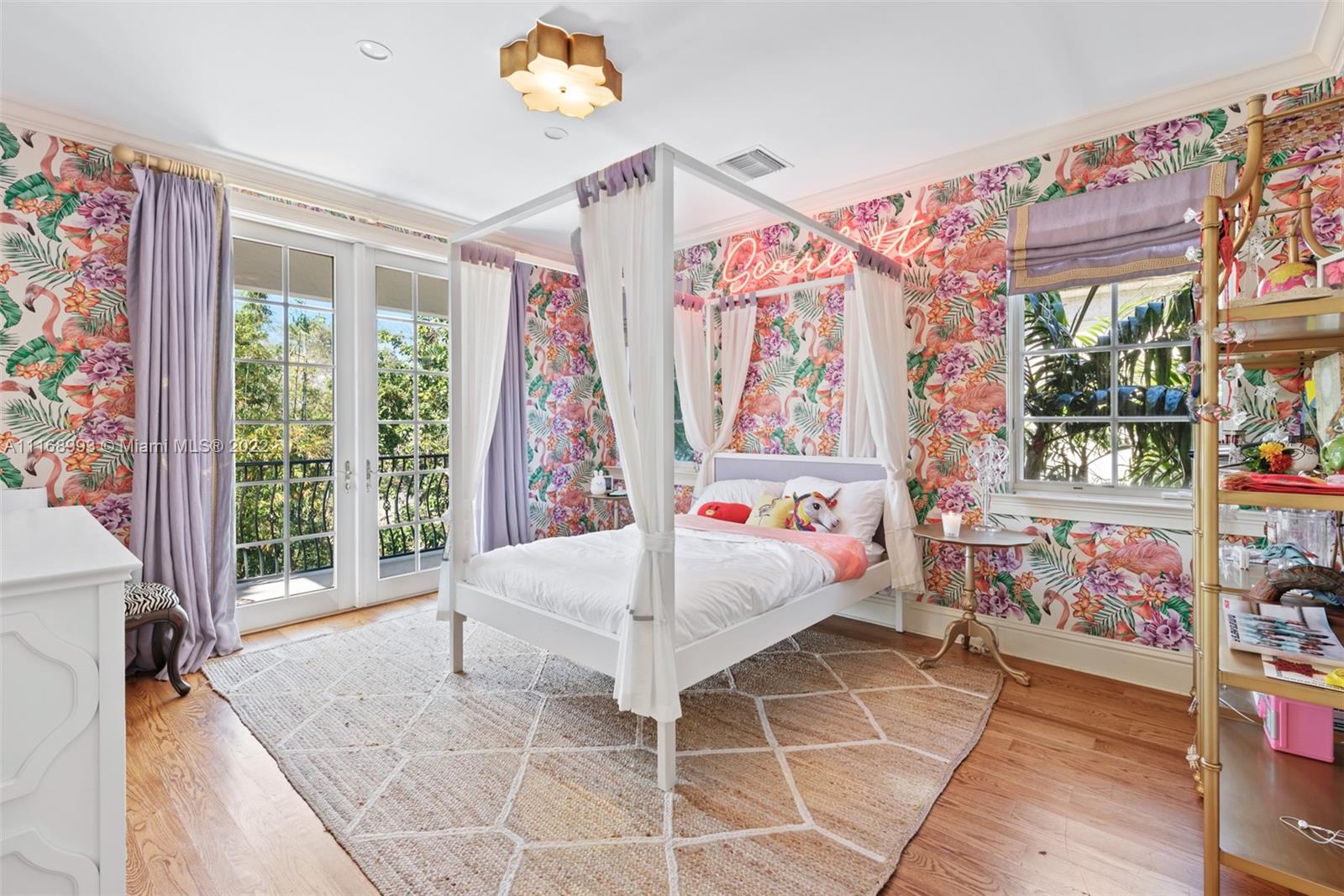 HUGHES COVE - Residential