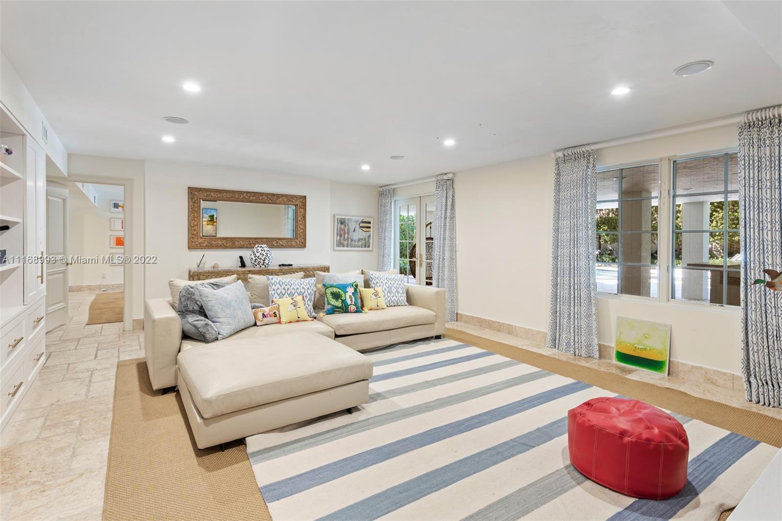 HUGHES COVE - Residential