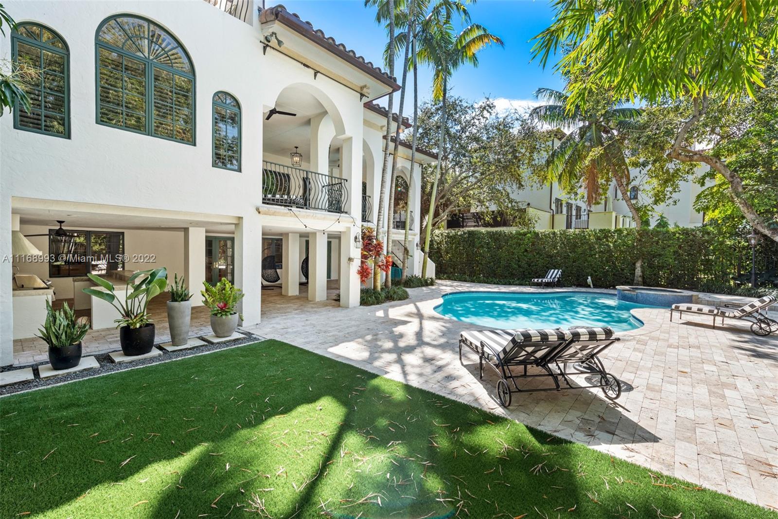 HUGHES COVE - Residential