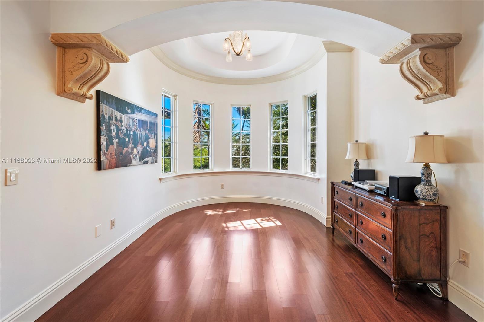 HUGHES COVE - Residential