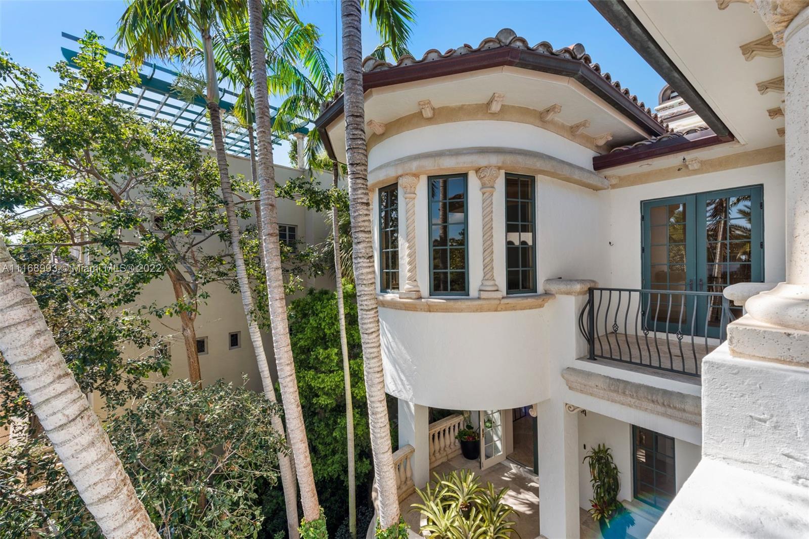 HUGHES COVE - Residential