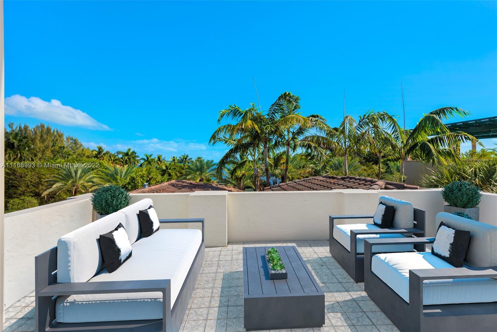 HUGHES COVE - Residential