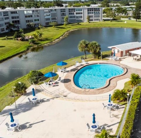 102 Northampton F 102 West Palm Beach FL 33417