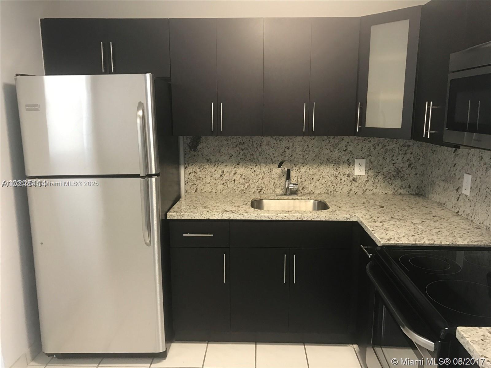 Property for Sale at 1612 Jefferson Ave Ph02, Miami Beach, Miami-Dade County, Florida - Bedrooms: 1 
Bathrooms: 2  - $335,000