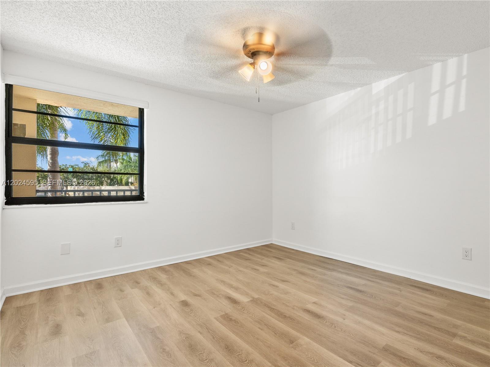 FAIRFAX CONDOMINIUM H - Residential