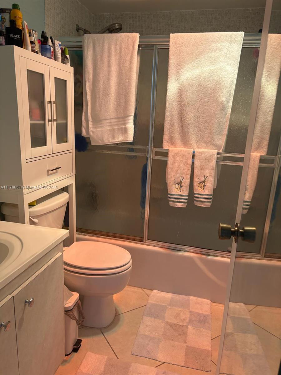 HEMISPHERES CONDO - Residential