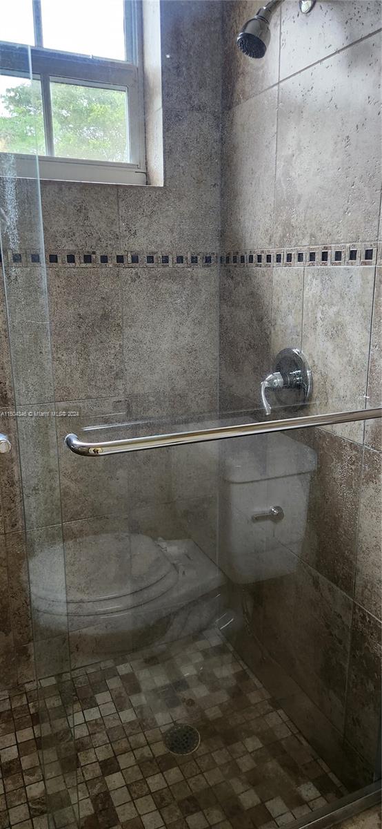 WESTBROOKE AT AVALON SEC - Residential Lease