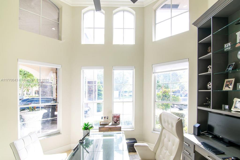 COUNTRY GLEN - Residential