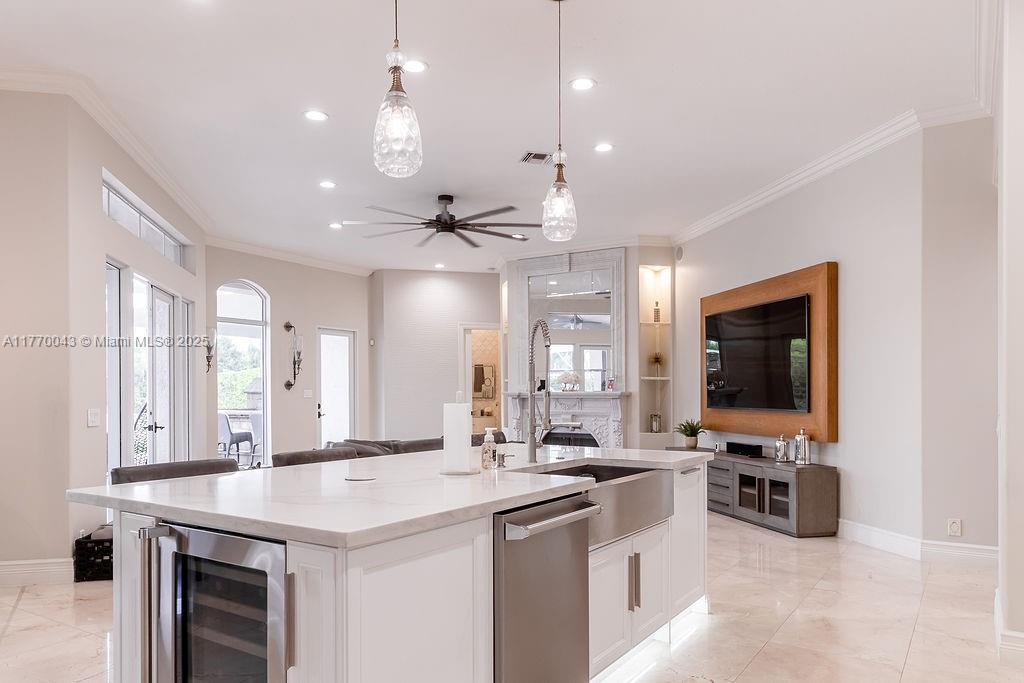 COUNTRY GLEN - Residential