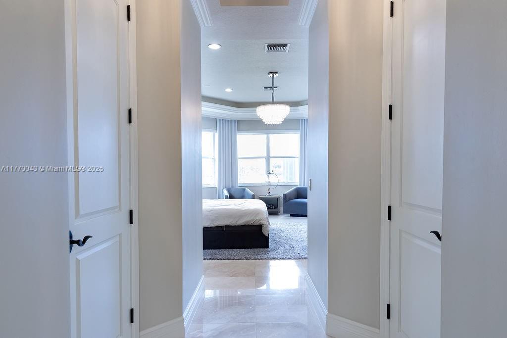 COUNTRY GLEN - Residential