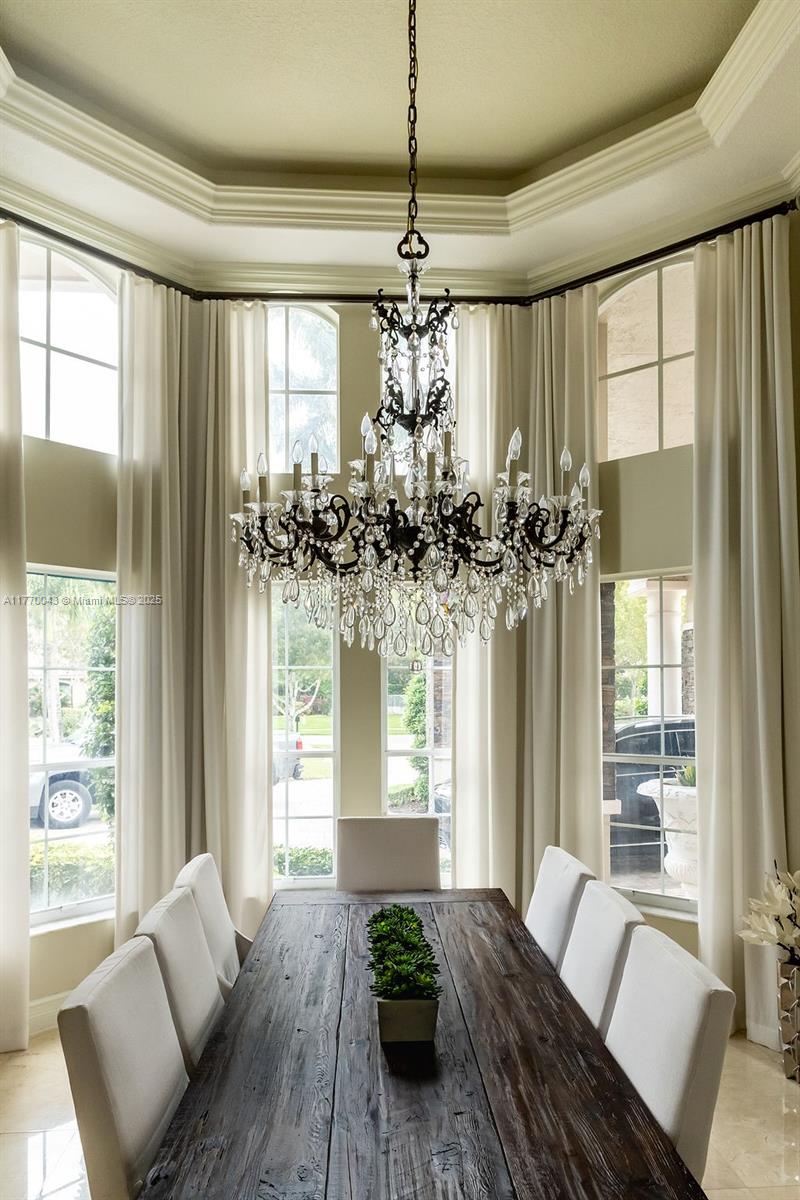 COUNTRY GLEN - Residential