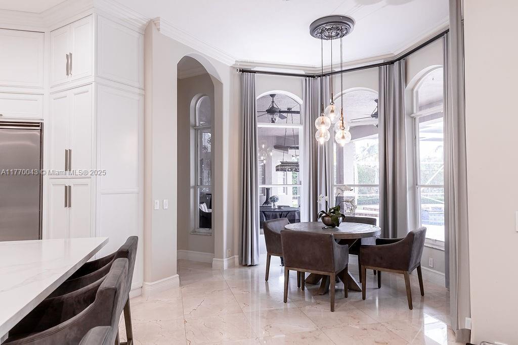 COUNTRY GLEN - Residential