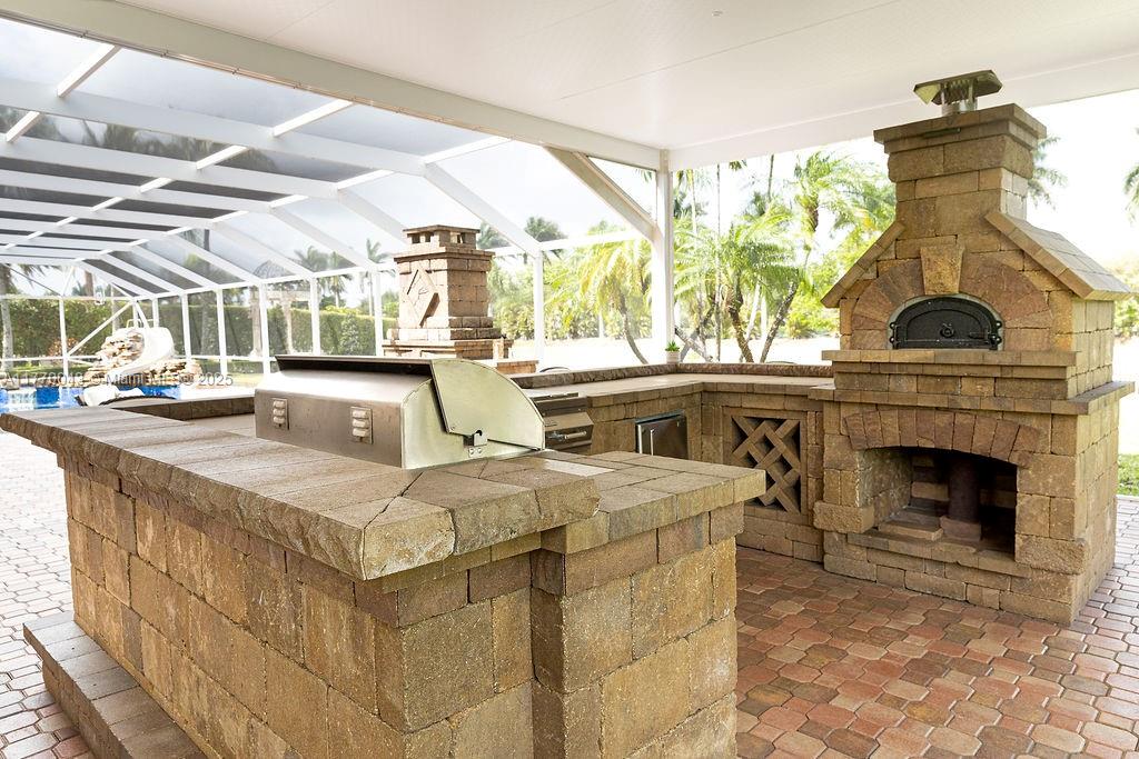 COUNTRY GLEN - Residential