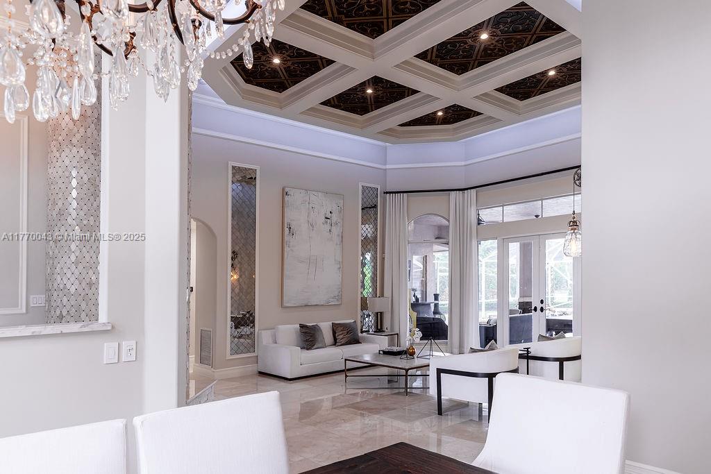 COUNTRY GLEN - Residential