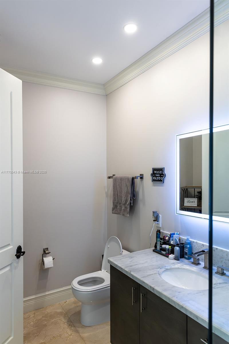 COUNTRY GLEN - Residential