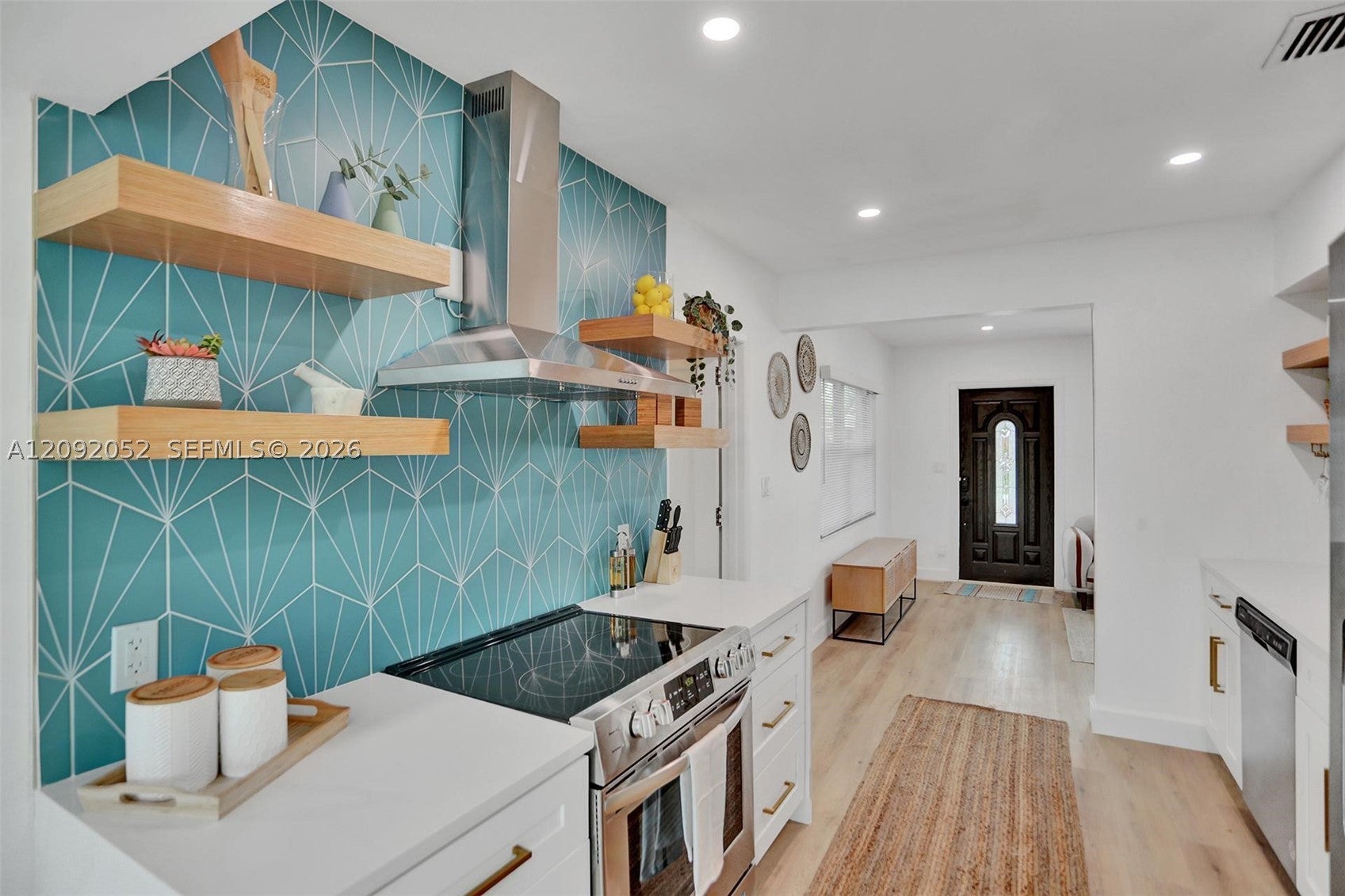 332 NW 45th St