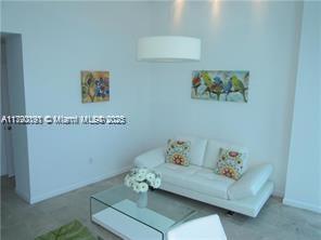 6515 Collins Ave 1807