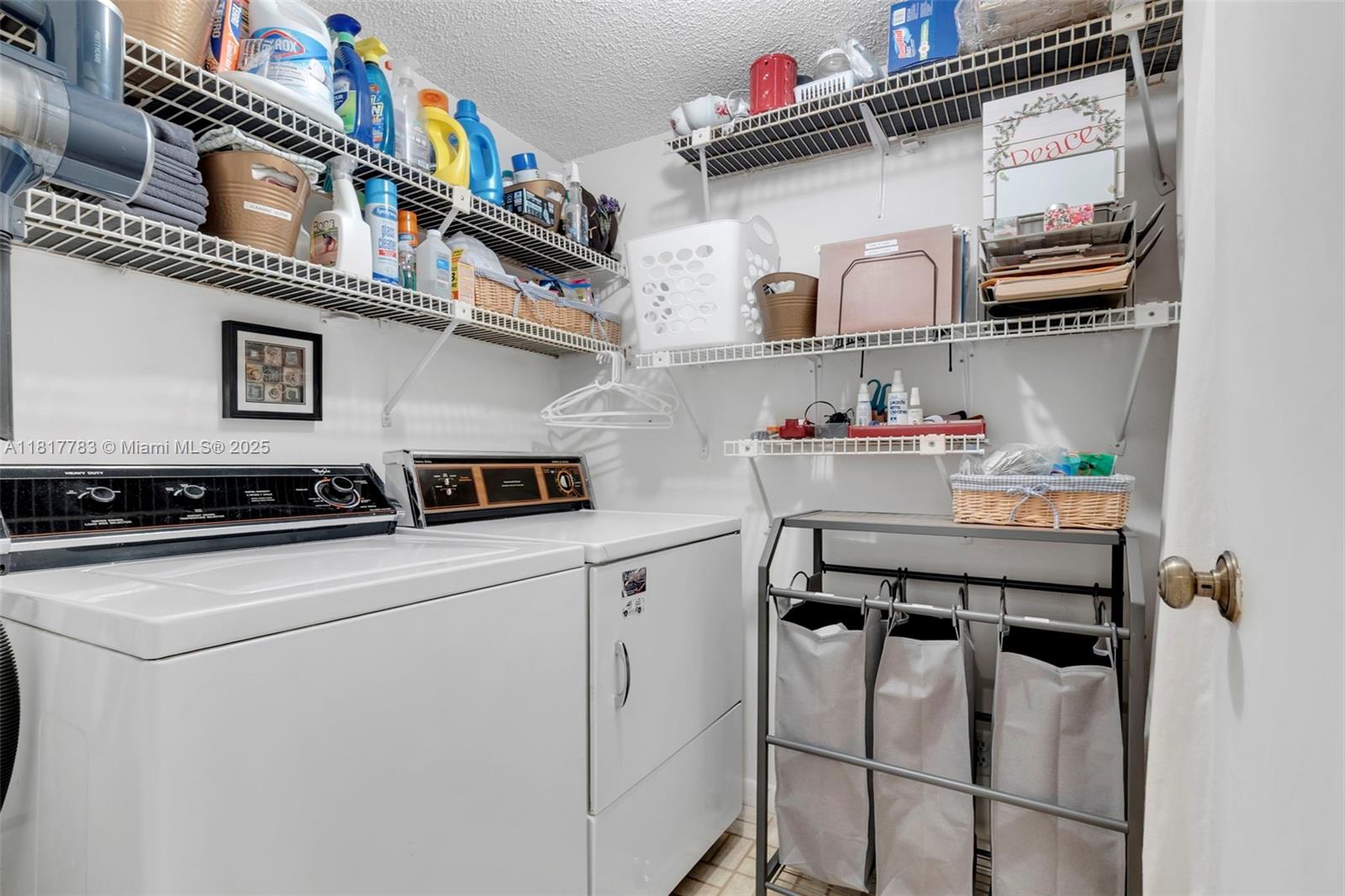 CYPRESS BEND CONDOMINIUM - Residential Lease