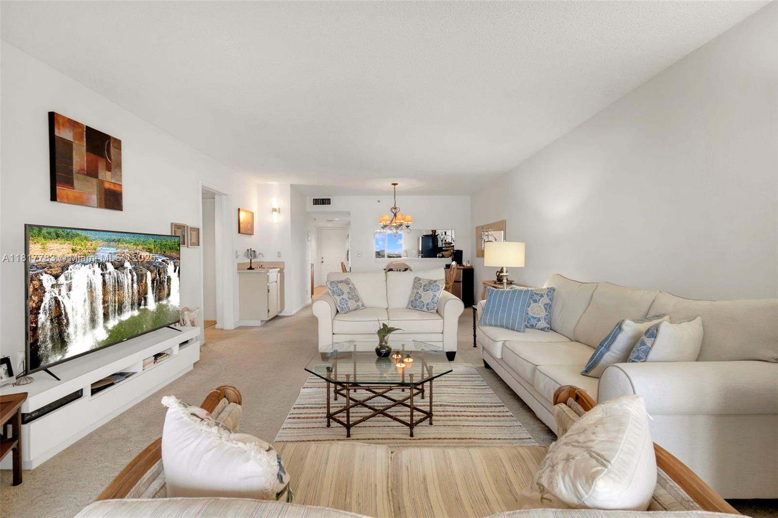 CYPRESS BEND CONDOMINIUM - Residential Lease