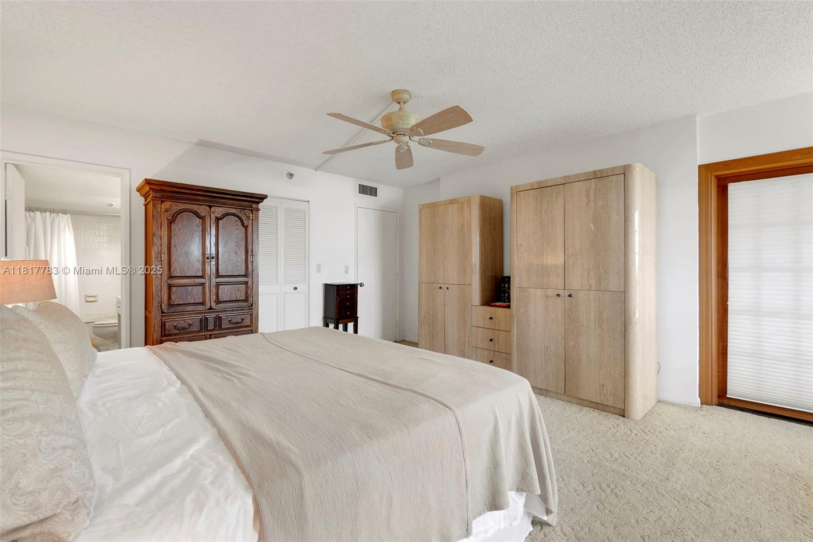 CYPRESS BEND CONDOMINIUM - Residential Lease