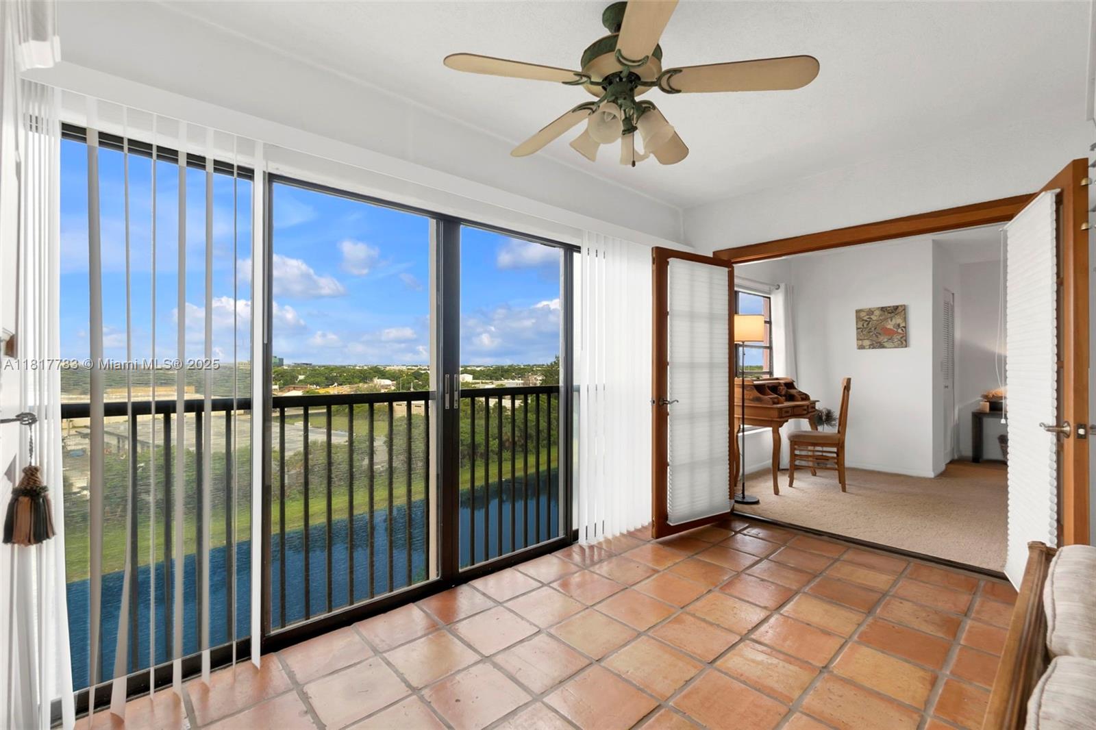 CYPRESS BEND CONDOMINIUM - Residential Lease