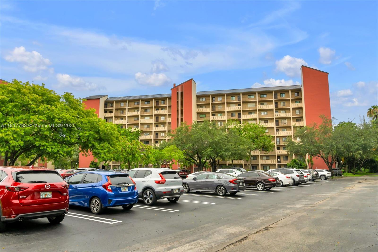 CYPRESS BEND CONDOMINIUM - Residential Lease