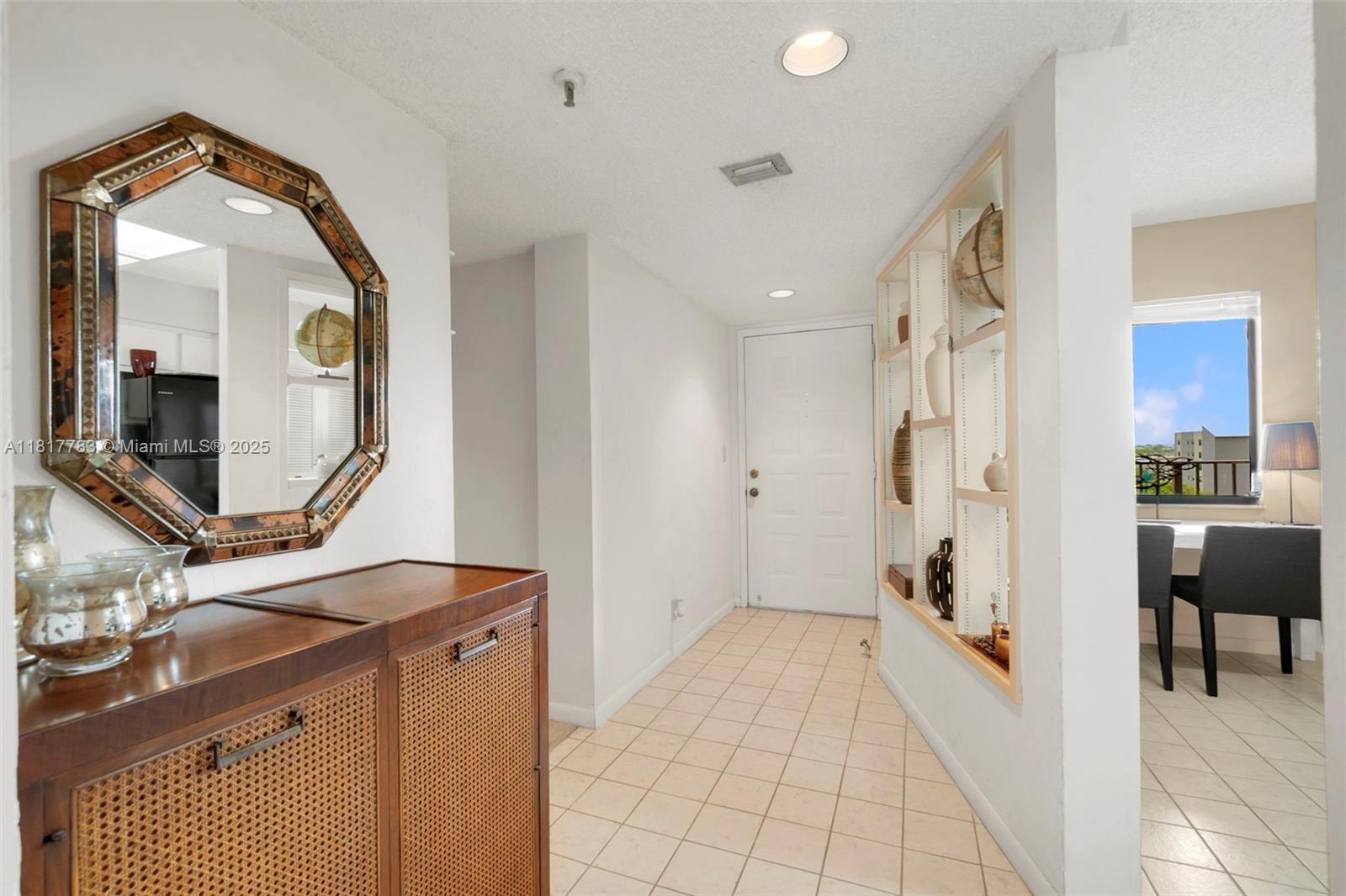 CYPRESS BEND CONDOMINIUM - Residential Lease