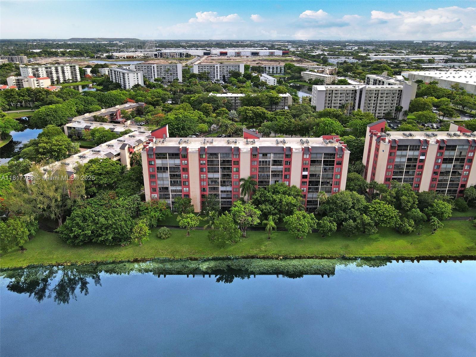 CYPRESS BEND CONDOMINIUM - Residential Lease