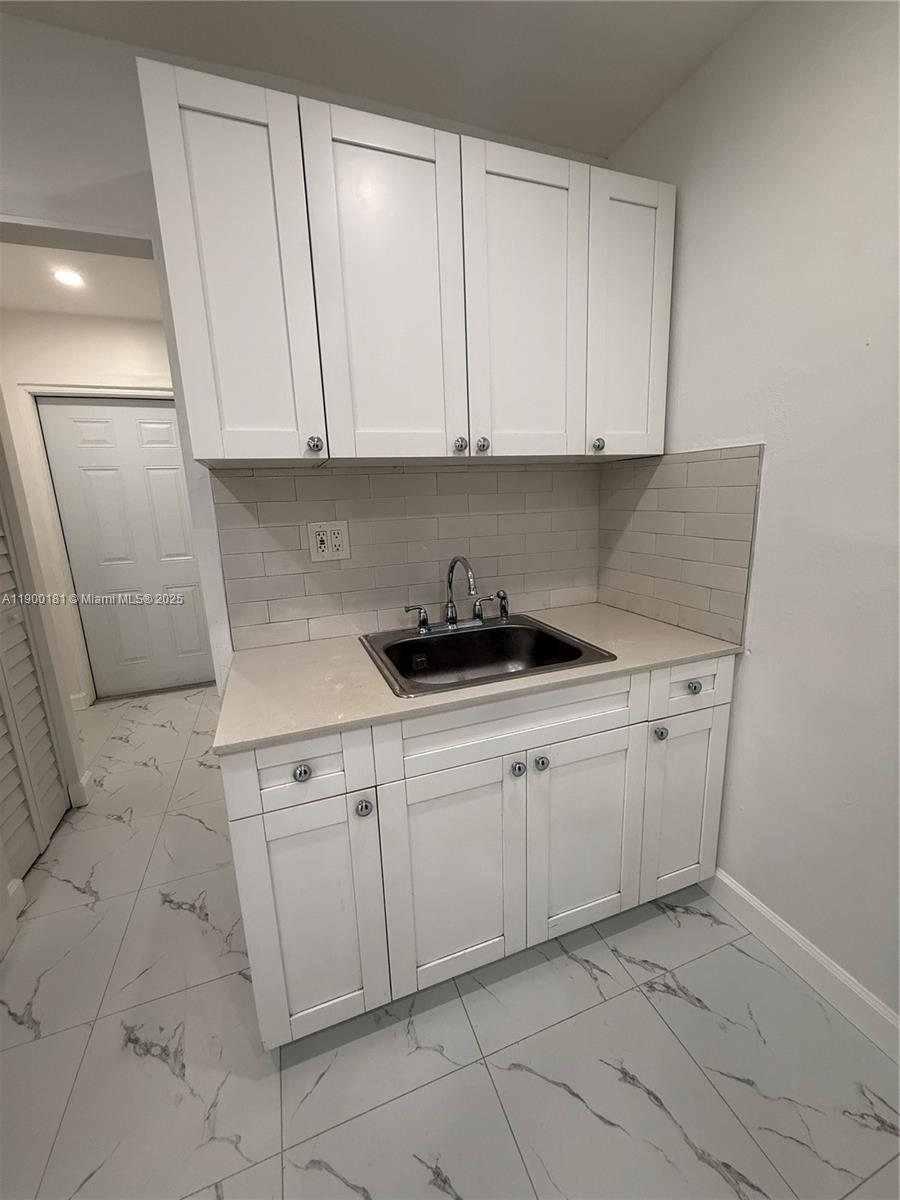 SUNNY HAVEN - Residential Lease