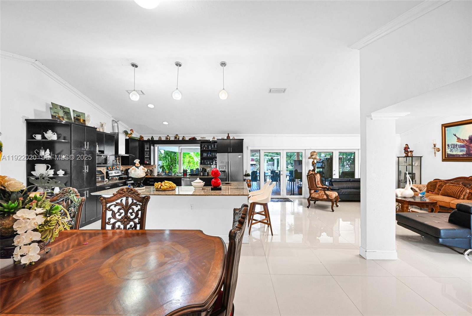 THE REDLANDS - Residential